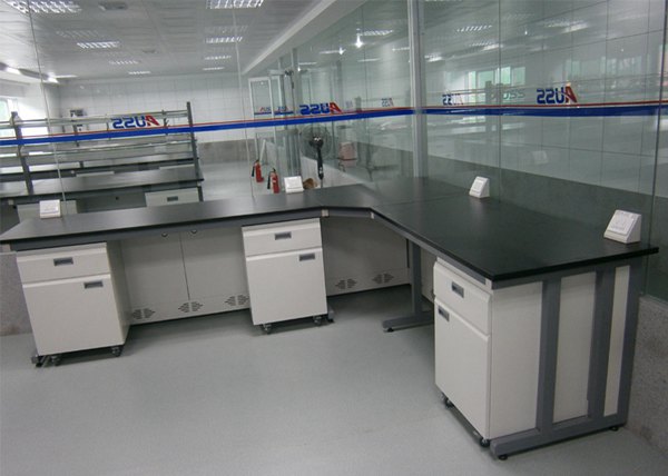 廠房裝修施工現場